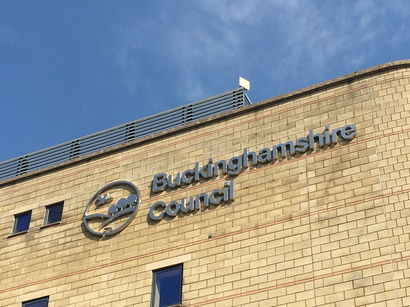 Buckinghamshire Council commit to reach zero emissions by 2050 News